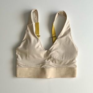 Fabletics padded sports bra, cream, xs